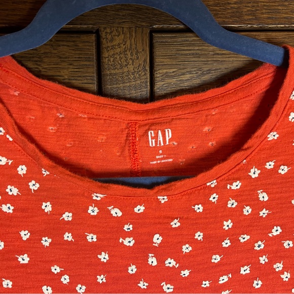GAP easy t shirt - Picture 2 of 8